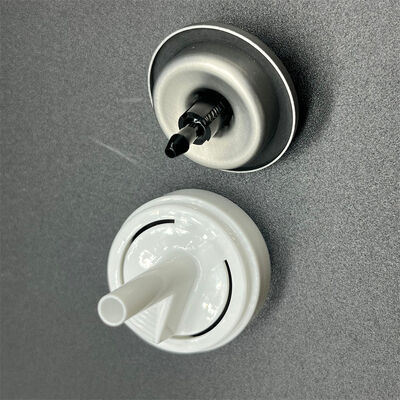 購入  Gentle Even-Distribution Hair Mousse Dispensing Nozzle for Curly and Coily Hair Types with Wide-Fan Spray for Hydration and Definition オンライン製造