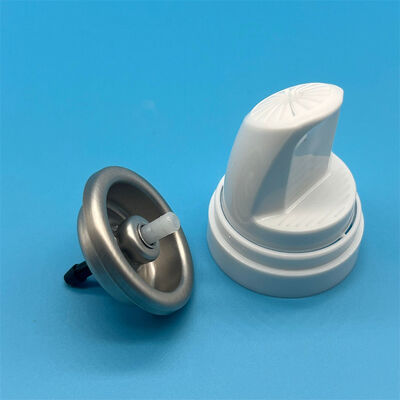 UVフィルターと抗酸化物質で処理された髪のための色増強と保護用エアロゾールヘアムースディスペンサー