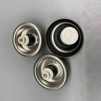 建設用、目詰まり防止ノズルと耐薬品性ショートステムを備えた高圧対応PUフォームバルブ